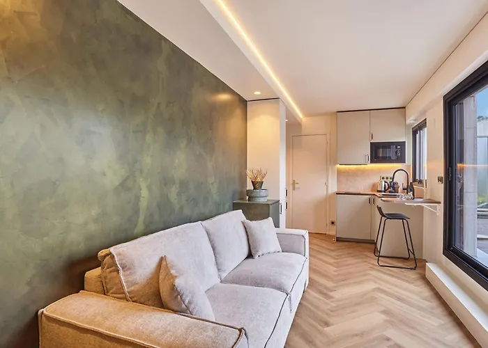 New Eiffel Tower-trocadero Apartman *
